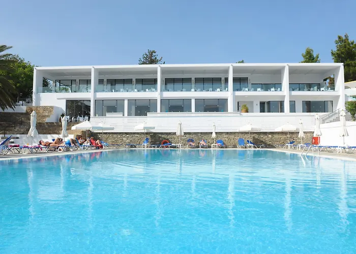 Ellia Hotel
